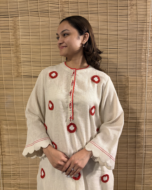 Flower Embroidered Kurta Pant Set - Red