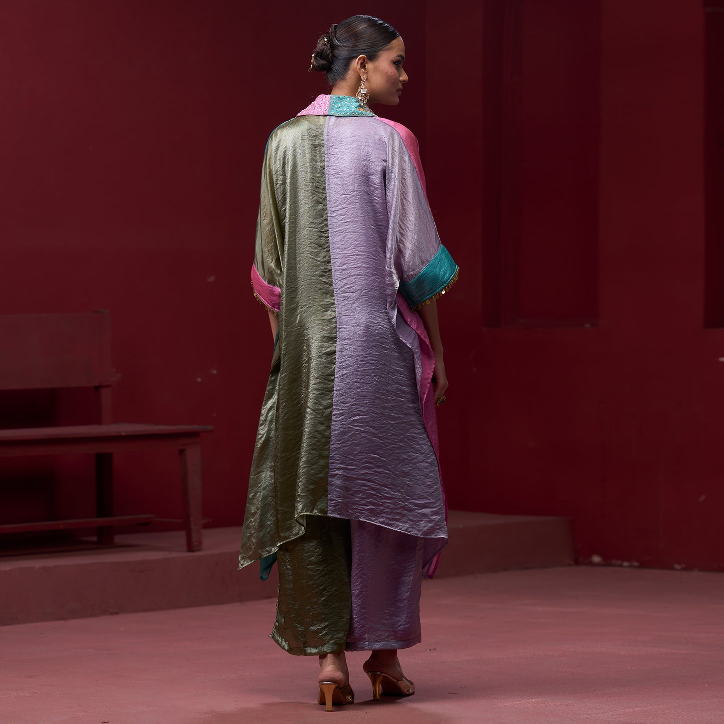 Embellished Pink & Turquoise Neck Kaftan Set