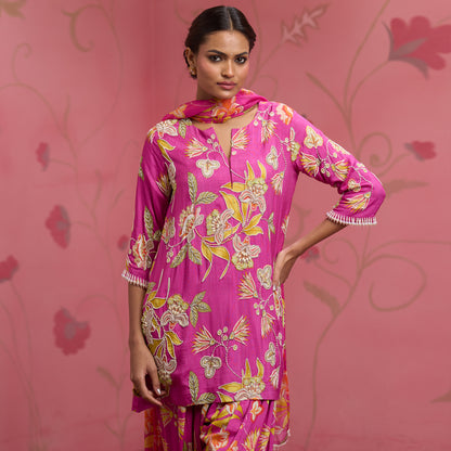 Bloom Story – Rose Pink Bloom Hand-Embroidered Kurta Set