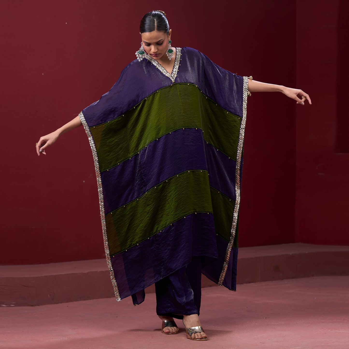 Embellished Purple & Green Neck Kaftan Set