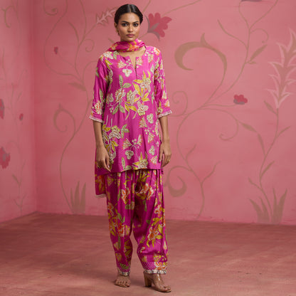 Bloom Story – Rose Pink Bloom Hand-Embroidered Kurta Set