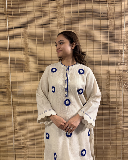 Flower Embroidered Kurta Pant Set - Blue