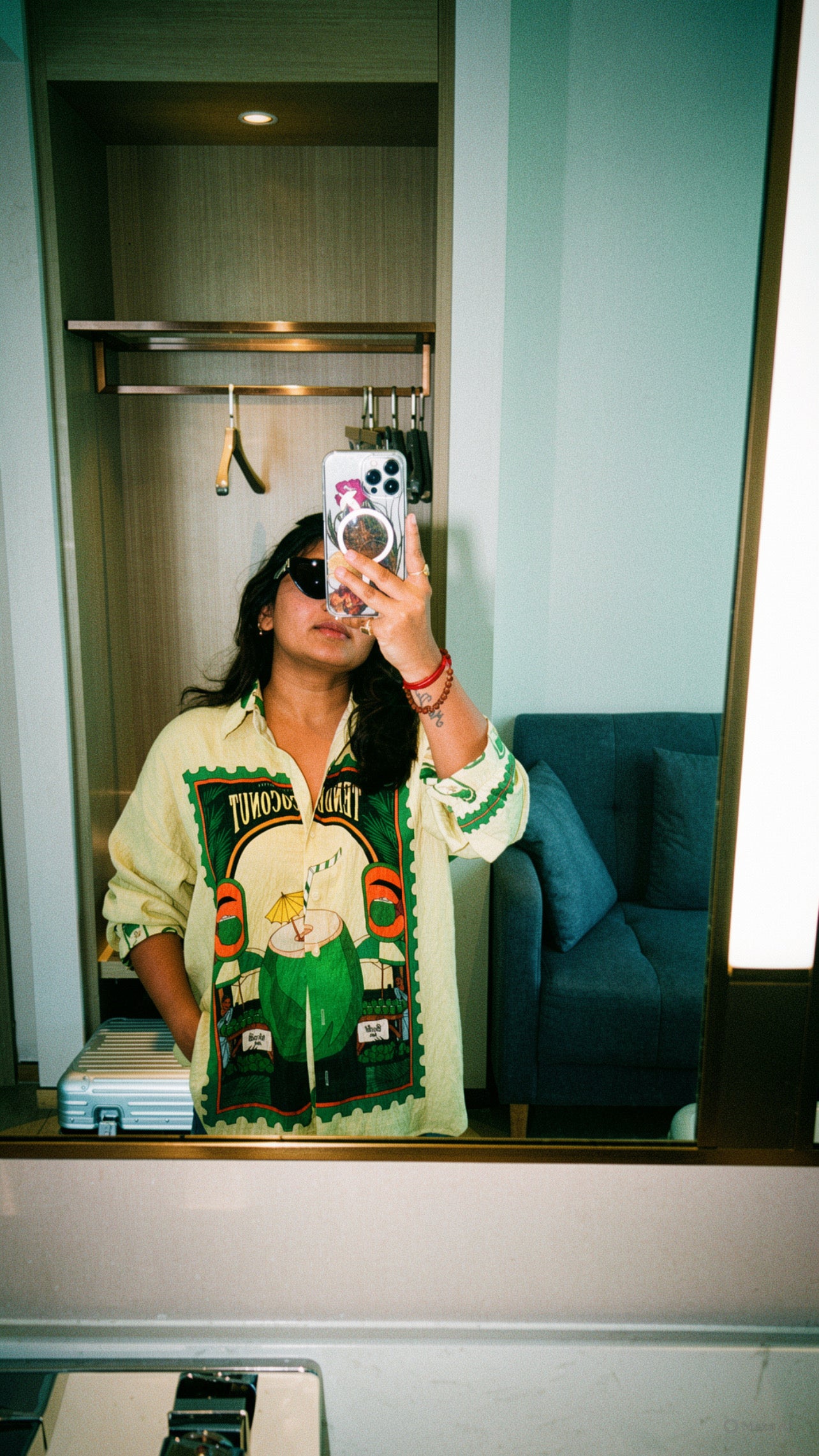 THE COCONUT SHIRT